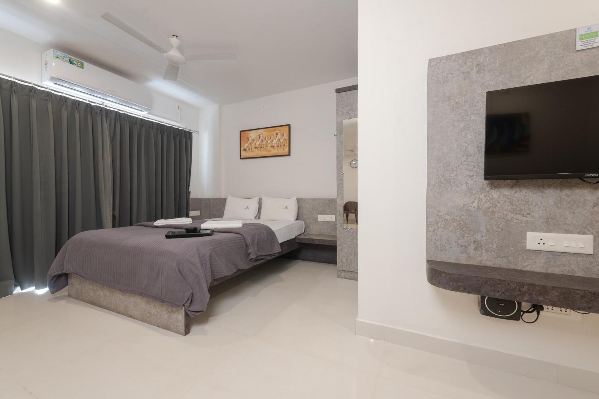 Manipal Atalia Service Apartments 外观 照片