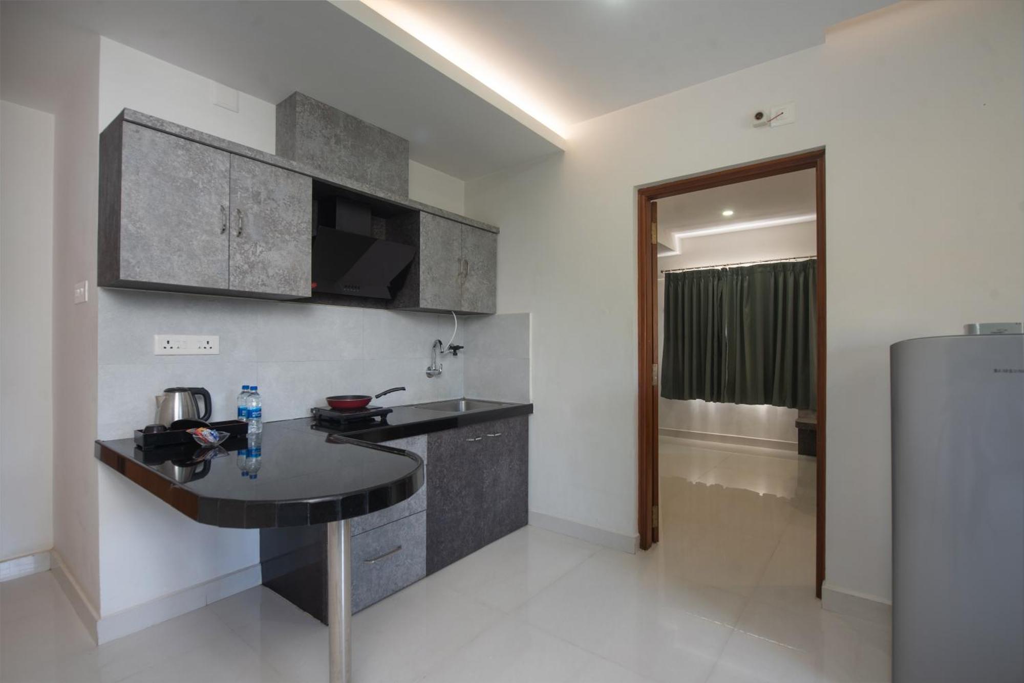 Manipal Atalia Service Apartments 外观 照片